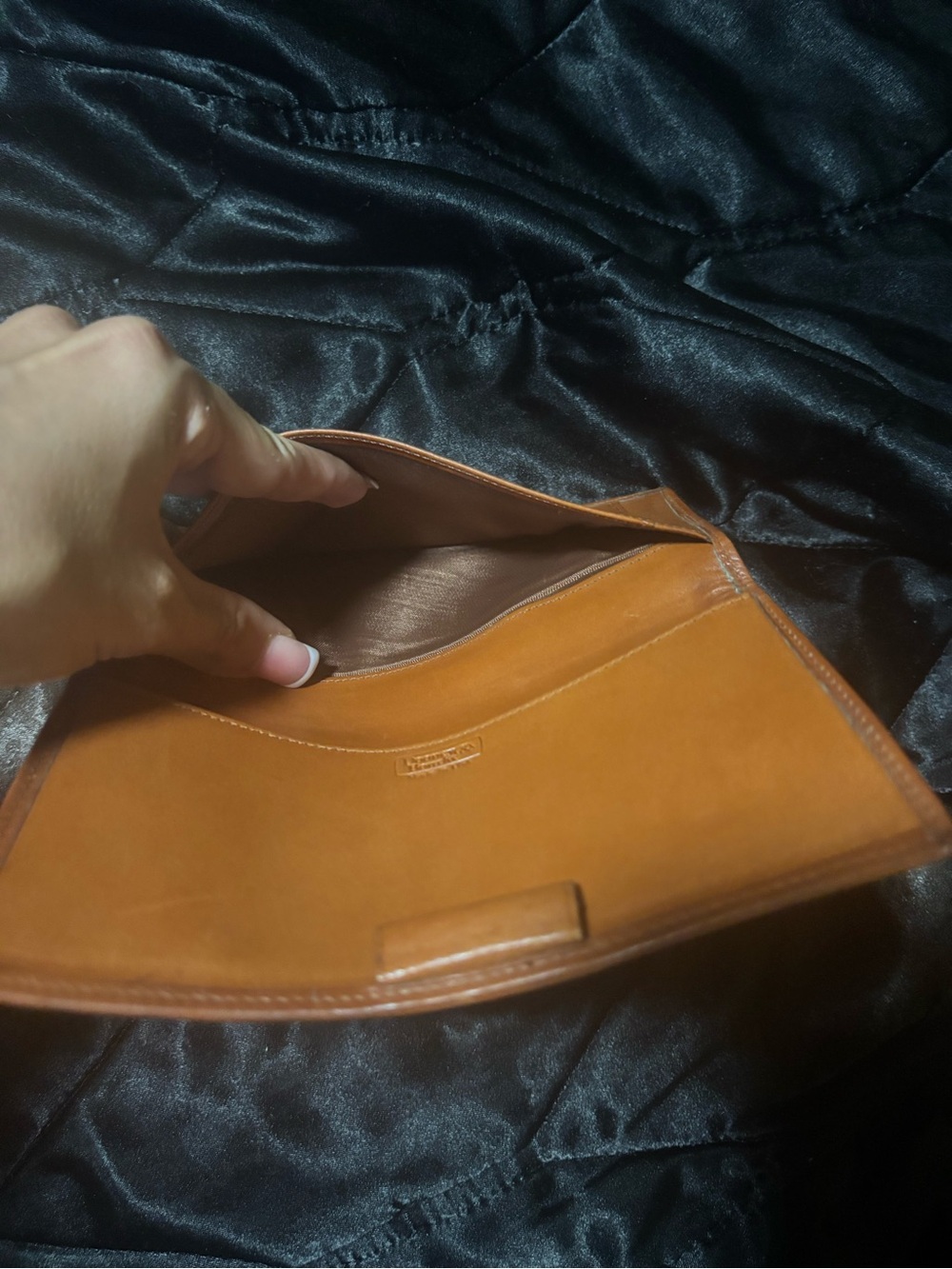 Vintage Dooney & Bourke Checkbook Holder - Picture 8 of 9